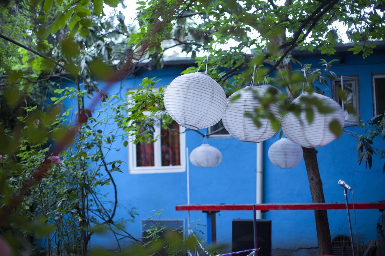 Zgarbi Hostel Tbilisi Exterior photo